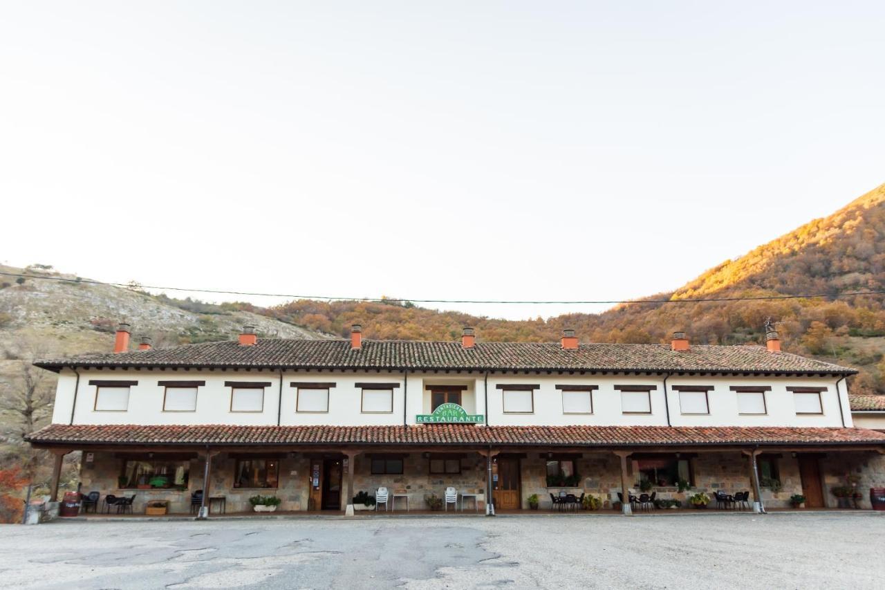 Hostal Restaurante Ventasierra Valdoré Exteriör bild