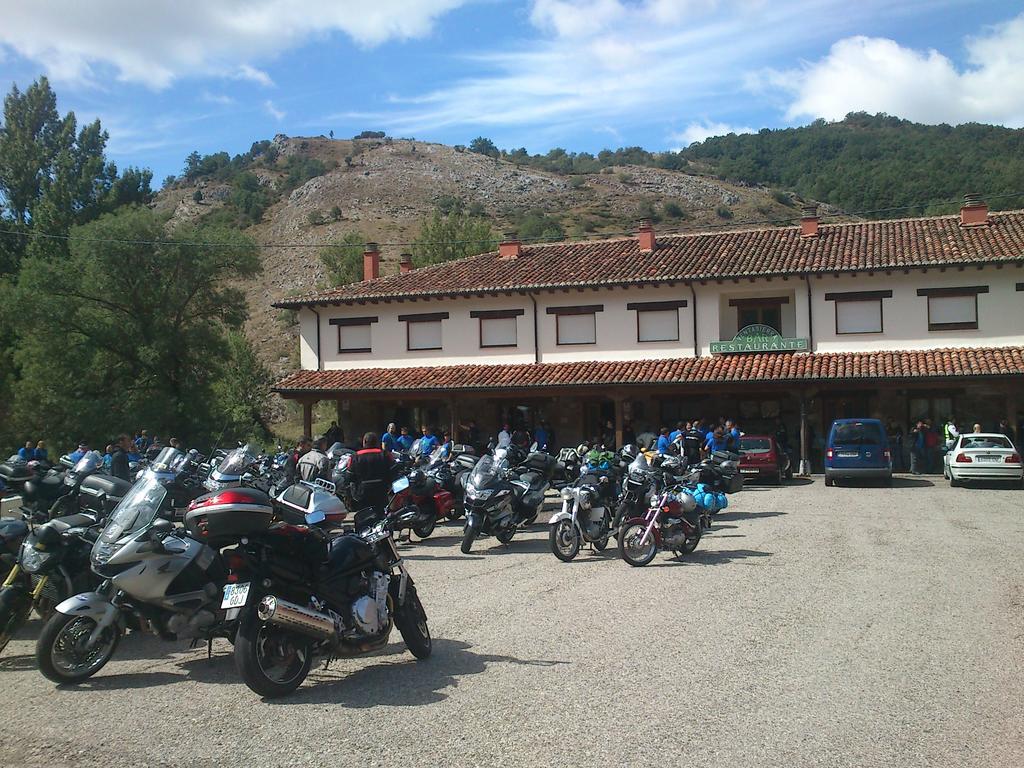 Hostal Restaurante Ventasierra Valdoré Exteriör bild
